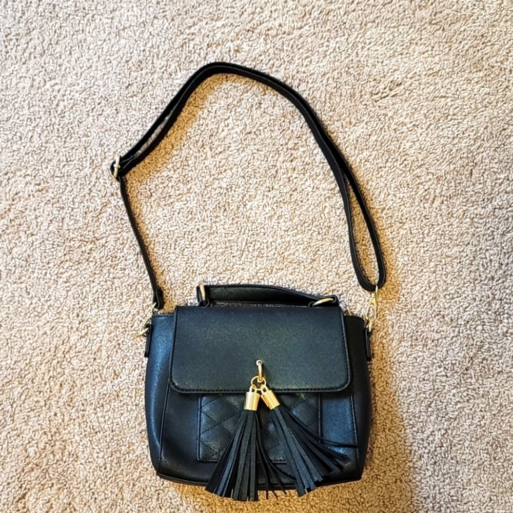 EST. 1946 women's purse.